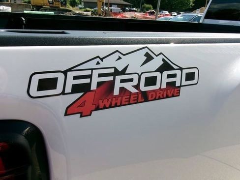 Used 2024 GMC Sierra 2500 Denali Ultimate AWD/4WD image 7