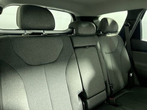 Used 2020 Hyundai Santa Fe SE image 31