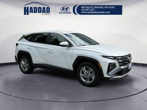 Used 2025 Hyundai Tucson SE AWD/4WD image 7