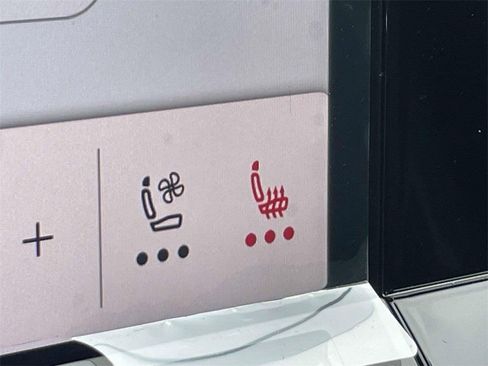 New 2025 Volkswagen Atlas SEL image 29