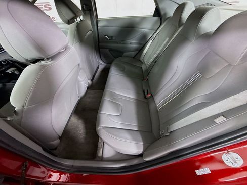 Certified 2024 Hyundai Elantra SEL image 27