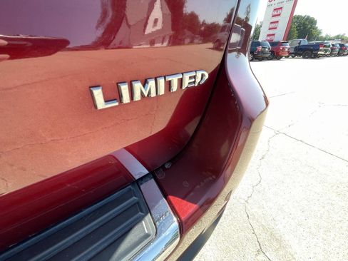 Used 2019 Jeep Grand Cherokee Limited AWD/4WD image 29