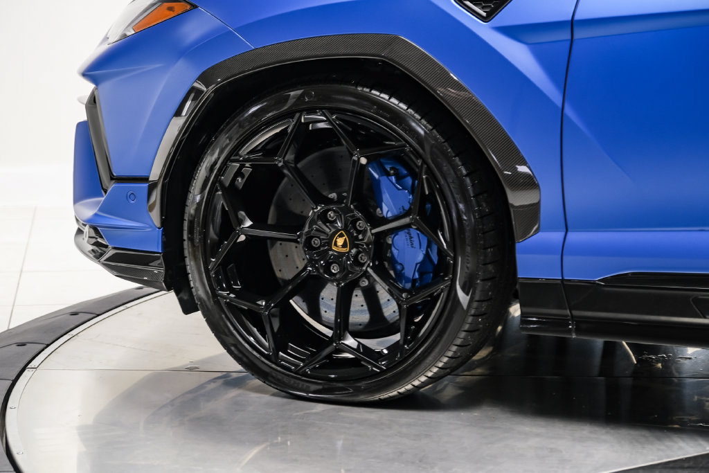 Used 2023 Lamborghini Urus Performante AWD/4WD image 53