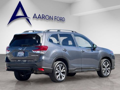 Used 2022 Subaru Forester Limited image 5