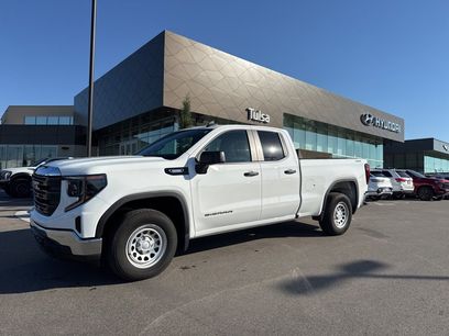 Used 2024 GMC Sierra 1500 Pro w/ Pro Value Package