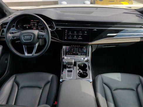 Certified 2022 Audi Q8 Premium Plus w/ Premium Plus Package image 19