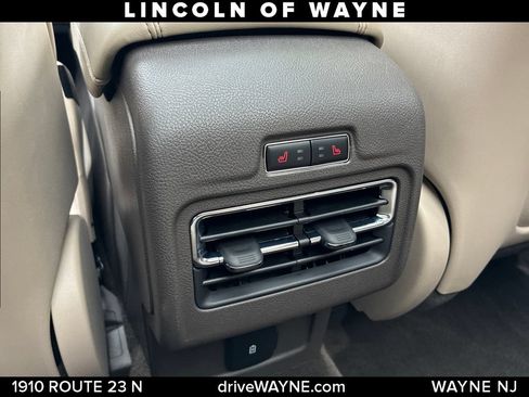 Certified 2022 Lincoln Corsair AWD w/ Premium Package image 24