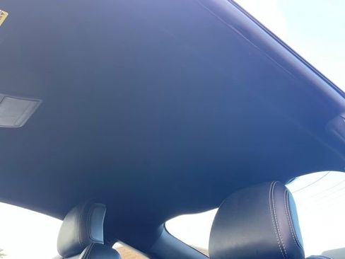 Used 2025 Ford Mustang Premium image 11