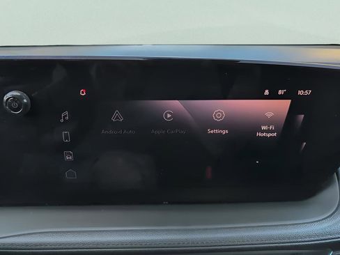 Used 2024 Buick Encore GX Sport Touring image 22