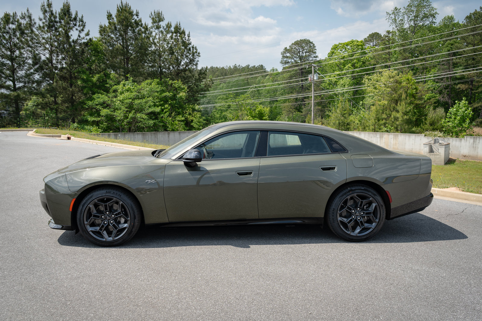 New 2026 Dodge Charger R/T w/ Blacktop Package AWD/4WD image 5