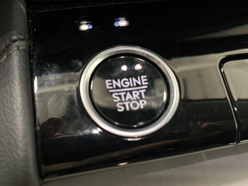 Used 2025 Lincoln Navigator L Reserve AWD/4WD image 38