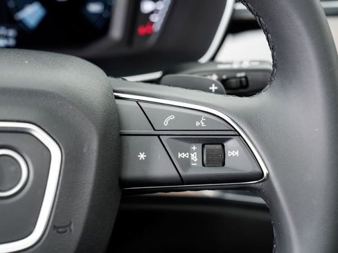 Certified 2025 Audi Q3 2.0T Premium Plus w/ Premium Plus Package image 13