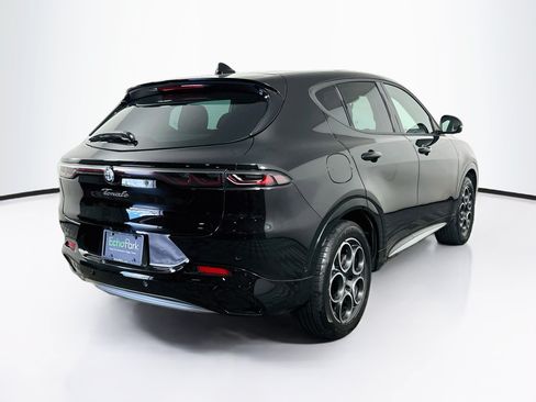 Used 2024 Alfa Romeo Tonale Ti w/ Active Assist Package AWD/4WD image 9