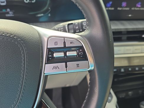 Certified 2023 Kia Telluride EX FWD image 35