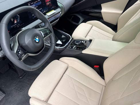 Used 2026 BMW X3 xDrive30i AWD/4WD image 4
