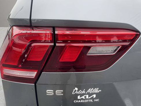 Used 2024 Volkswagen Tiguan SE R-Line FWD image 10