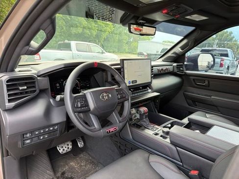 Used 2025 Toyota Tundra TRD Pro w/ Tow Tech Package AWD/4WD image 19