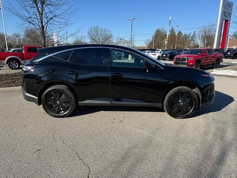 Certified 2025 Nissan Murano SV image 4