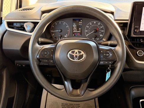 Used 2024 Toyota Corolla LE image 75