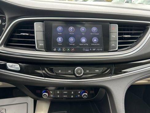 Used 2023 Buick Enclave Avenir w/ Avenir Technology Package image 25
