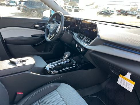 New 2026 Chevrolet Trax LT w/ Driver Confidence Package image 23