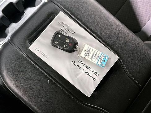 Used 2021 Chevrolet Silverado 1500 RST image 37