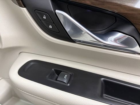 Used 2020 GMC Terrain Denali w/ Denali Premium Package image 40