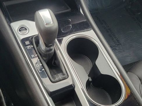 Used 2024 Nissan Altima 2.5 SV image 30