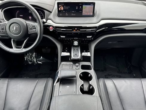 Certified 2024 Acura MDX SH-AWD w/ Technology Package image 4