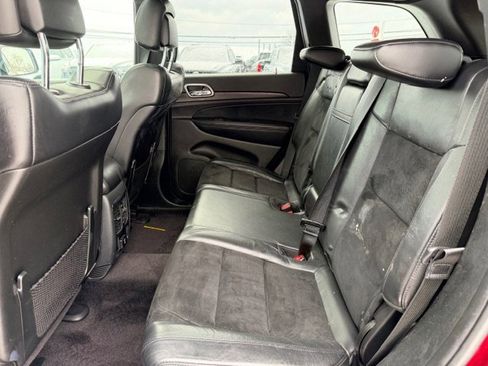 Used 2018 Jeep Grand Cherokee Altitude image 22