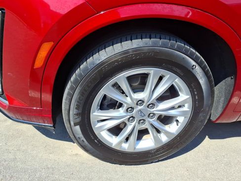 Used 2024 Cadillac XT6 Luxury FWD image 6