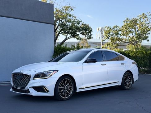 Used 2018 Genesis G80 3.3T Sport RWD image 5