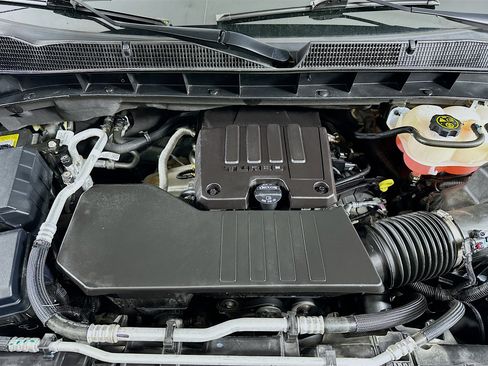 Used 2023 GMC Sierra 1500 Elevation image 32