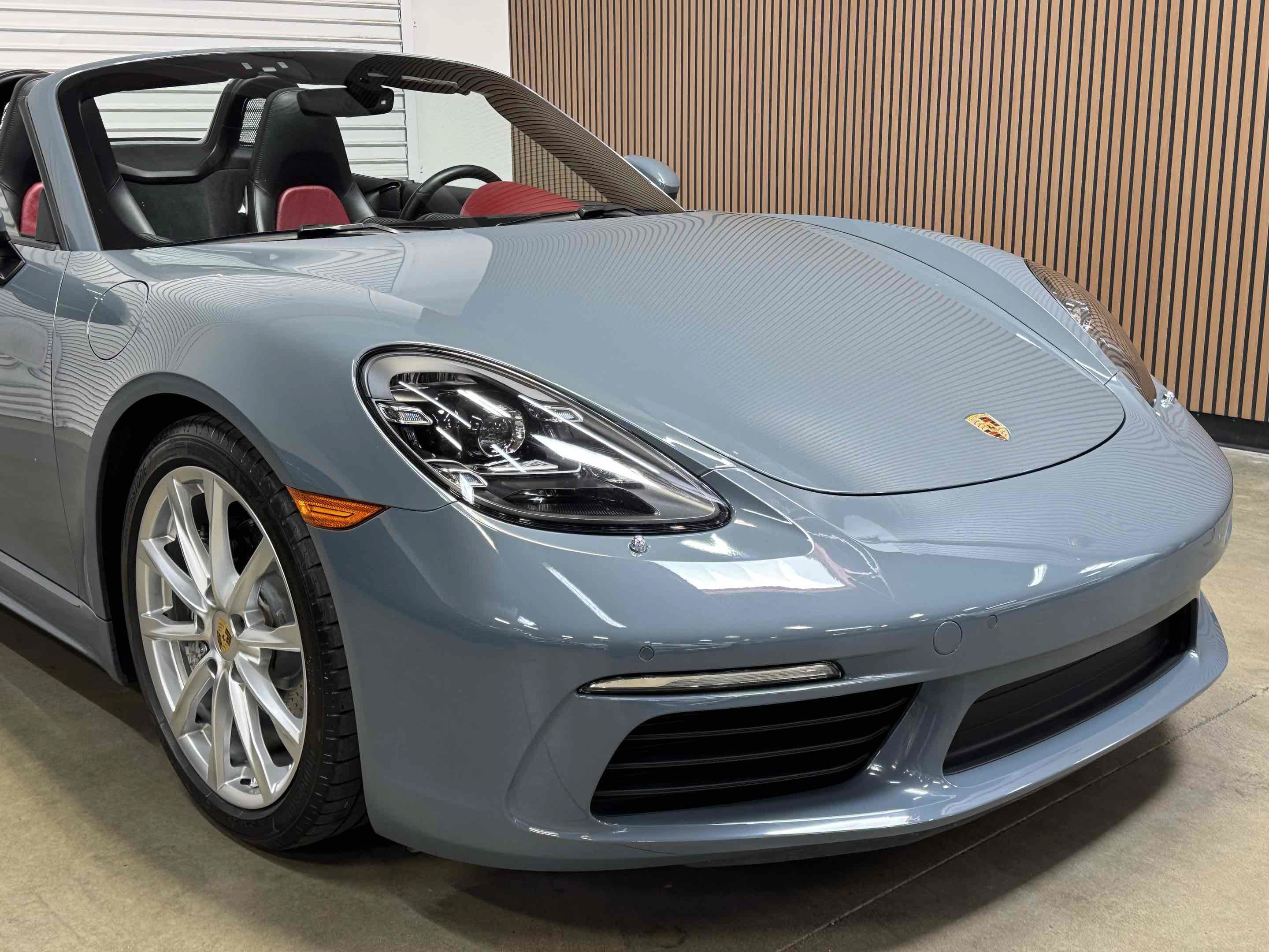 Used 2017 Porsche 718 Boxster RWD image 94