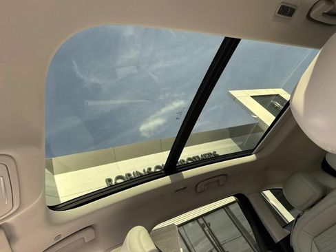 New 2026 Lincoln Nautilus Reserve w/ Jet Appearance Package image 17