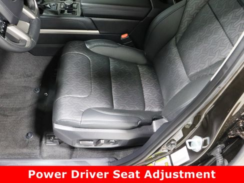 Used 2023 Toyota Tundra Limited image 15