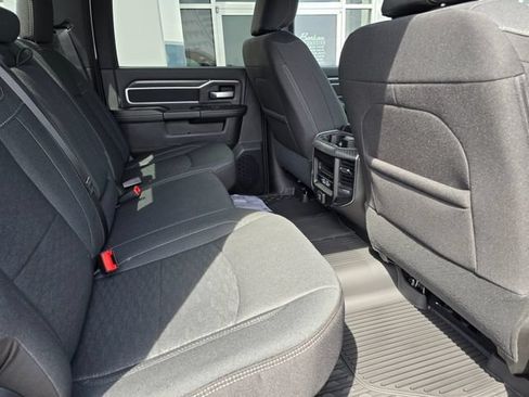 Used 2025 RAM 2500 Big Horn AWD/4WD image 28