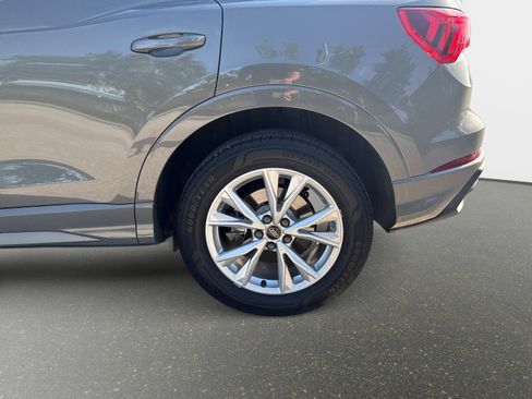 Certified 2025 Audi Q3 2.0T Premium AWD/4WD image 10