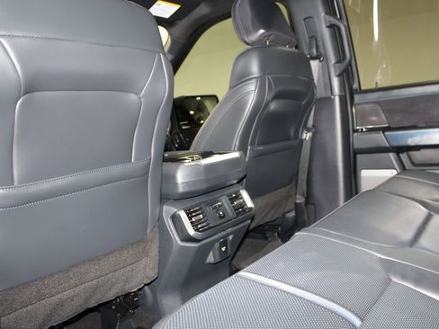 Used 2025 Ford F150 Platinum image 22