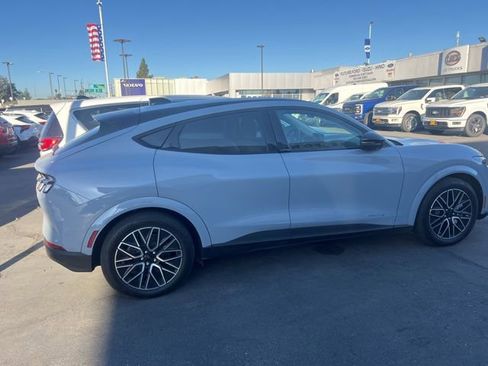 Certified 2025 Ford Mustang Mach-E Premium image 6