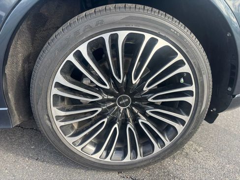 Used 2020 Lincoln Aviator Black Label image 28