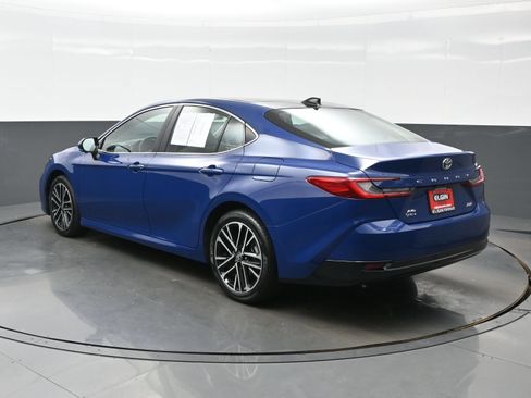 Used 2026 Toyota Camry XLE w/ Premium Plus Package AWD/4WD image 4