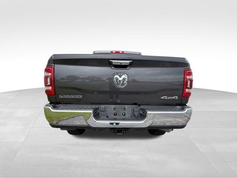 Used 2022 RAM 3500 Laramie w/ Chrome Appearance Group AWD/4WD image 14