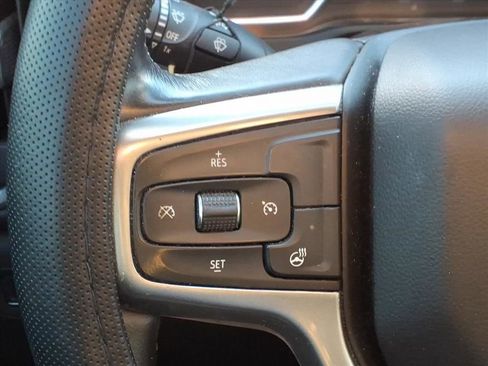 Used 2019 Chevrolet Silverado 1500 LT Trail Boss AWD/4WD image 12