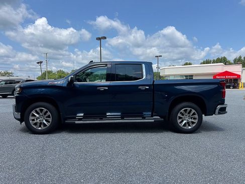 Used 2022 Chevrolet Silverado 1500 LTZ w/ LTZ Premium Package AWD/4WD image 2