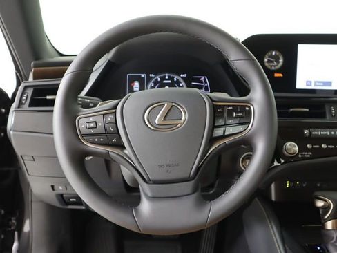 New 2025 Lexus ES 350 w/ Premium Package image 20