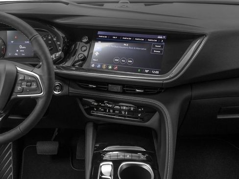 Used 2023 Buick Envision Essence FWD image 11