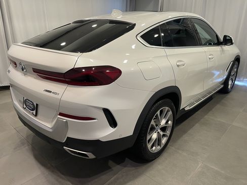 Used 2022 BMW X6 xDrive40i w/ Premium Package AWD/4WD image 6