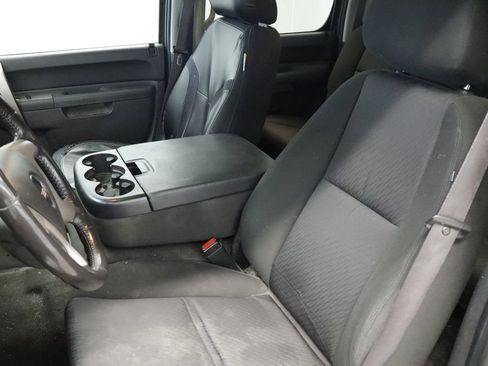 Used 2011 GMC Sierra 1500 SLE w/ Power Tech Package AWD/4WD image 25