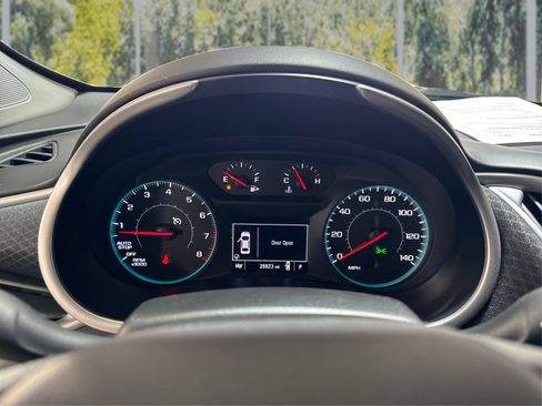 Used 2025 Chevrolet Malibu LT FWD image 15